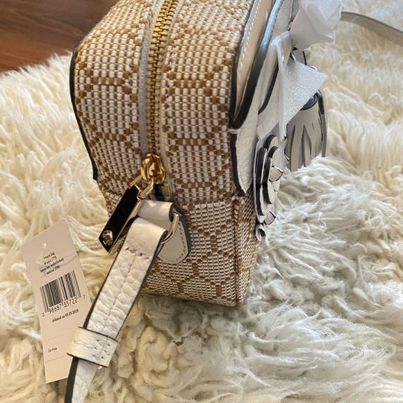 NWT Kate Spade Hayes Bee Embellishment Crossbody - Picture 5 of 11